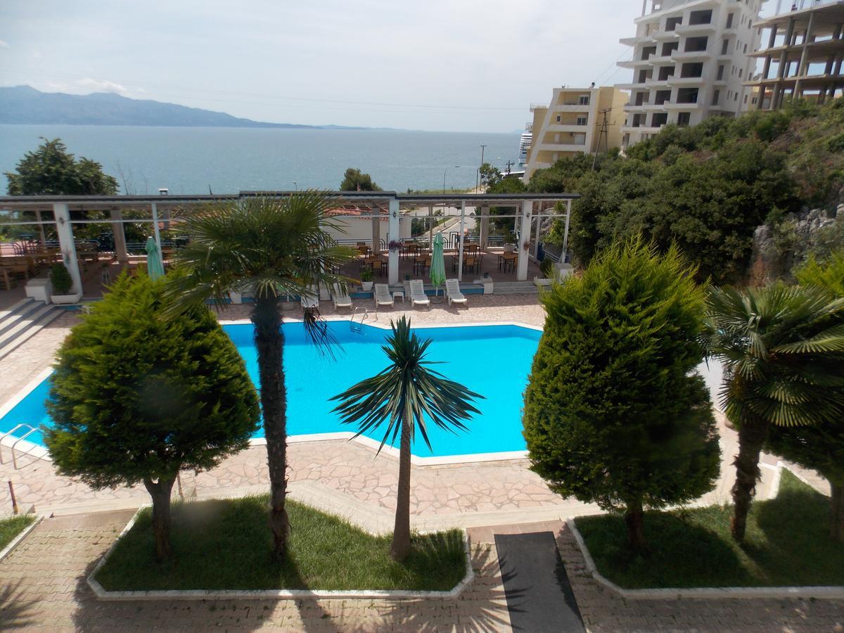 Hotel Dea Саранда Экстерьер фото