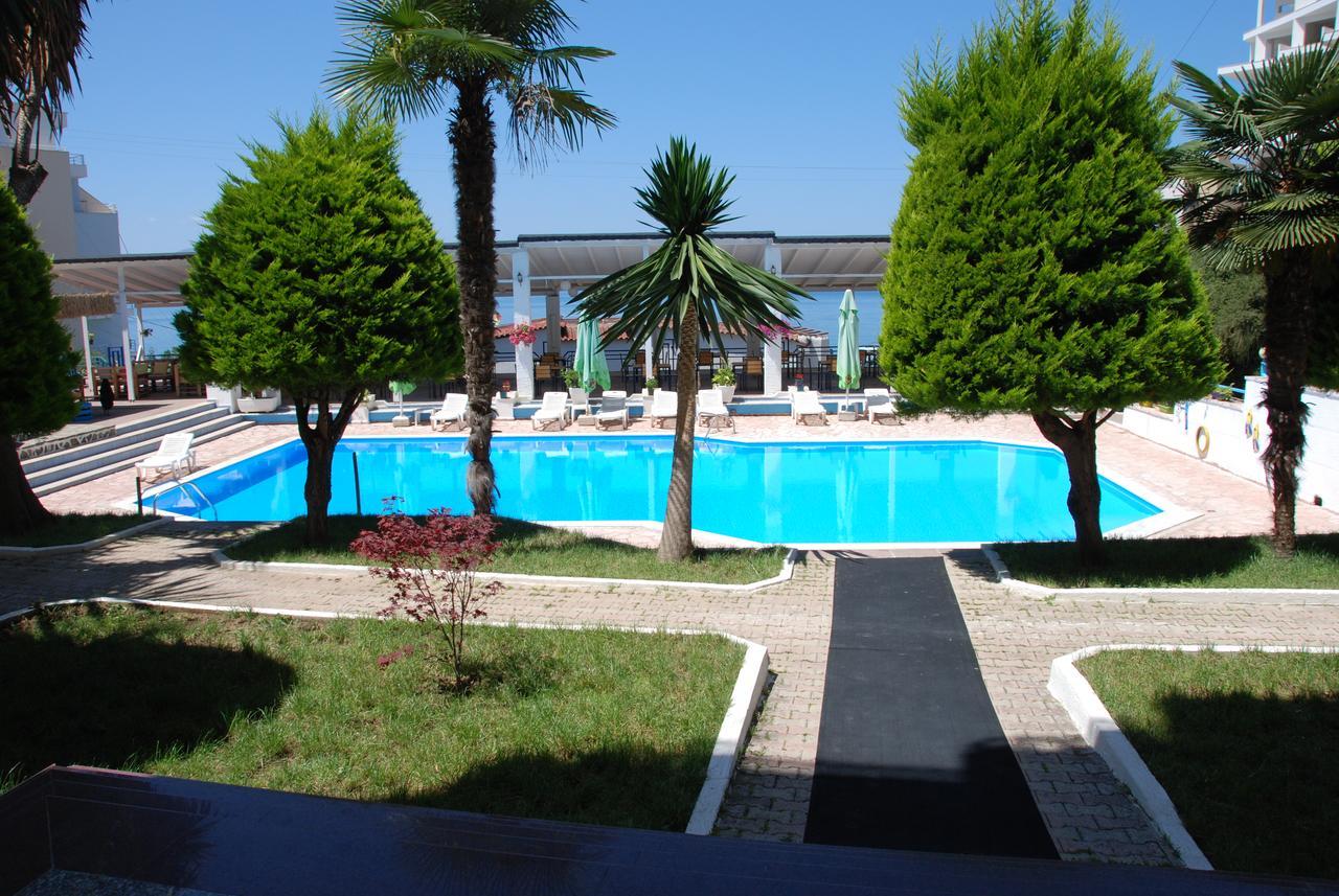 Hotel Dea Саранда Экстерьер фото
